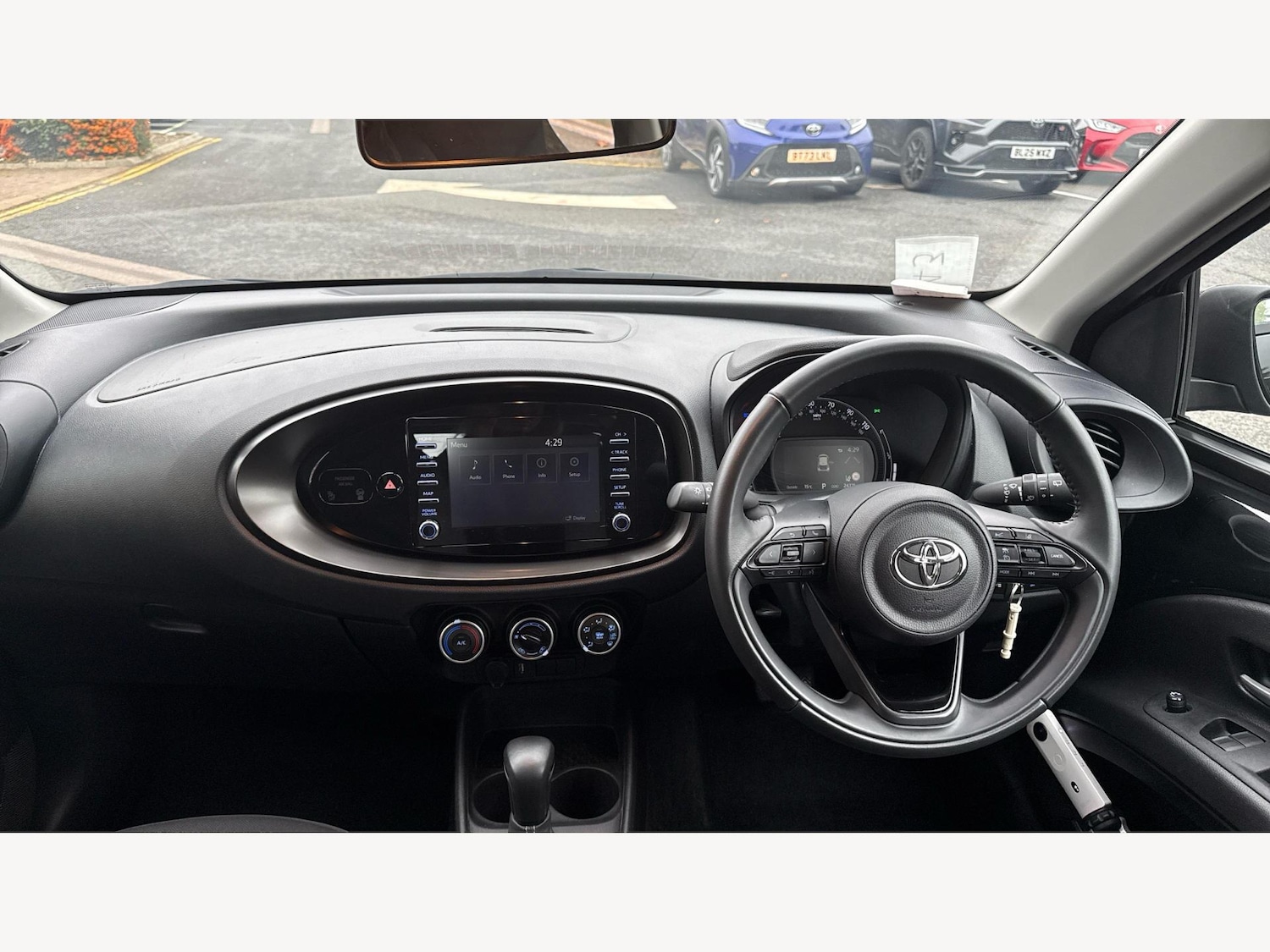 Used Toyota Aygo X 2022 for sale - 76388584: Photo 7