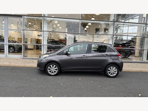Used Toyota Yaris 2012 for sale - 76239722: Photo 19