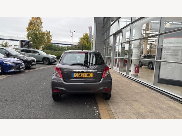 Used Toyota Yaris 2012 for sale - 76239722: Photo 21