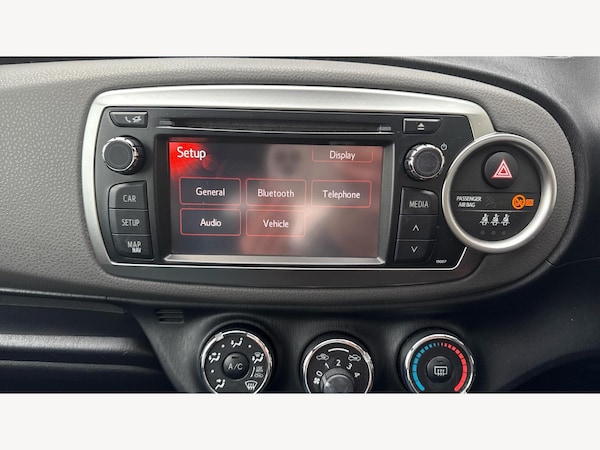 Used Toyota Yaris 2012 for sale - 76239722: Photo 27