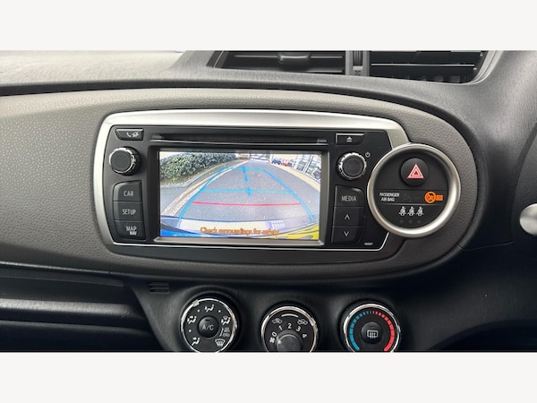 Used Toyota Yaris 2012 for sale - 76239722: Photo 28