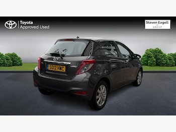 Used Toyota Yaris 2012 for sale - 76239722: Photo 2