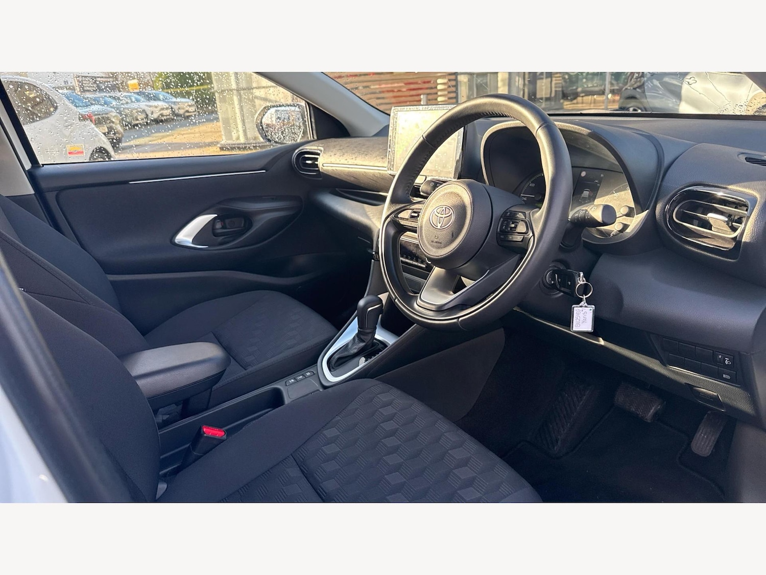 Used Toyota Yaris 2025 for sale - 76839377: Photo 13