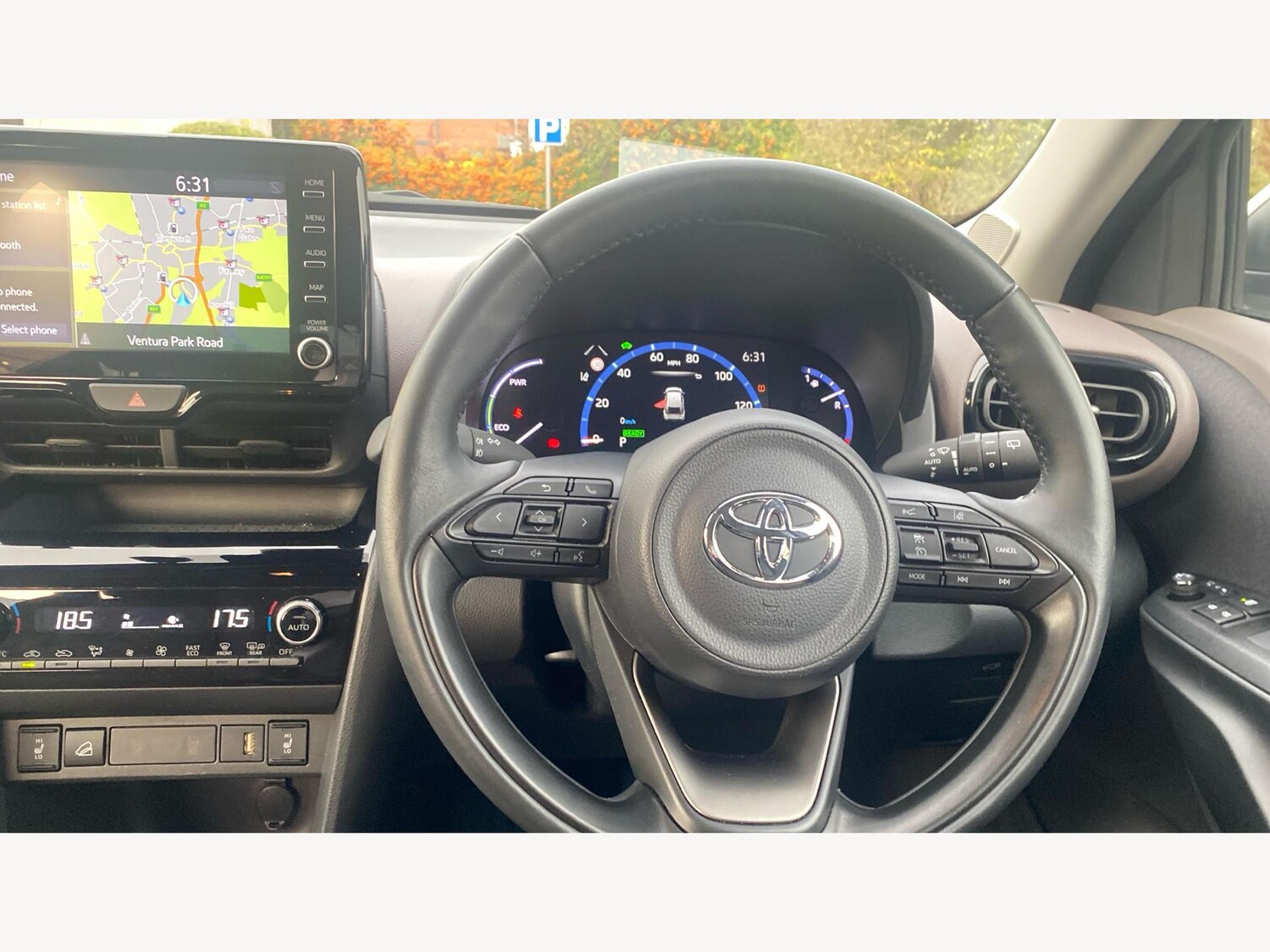 Used Toyota Yaris Cross 2023 for sale - 76295436: Photo 10