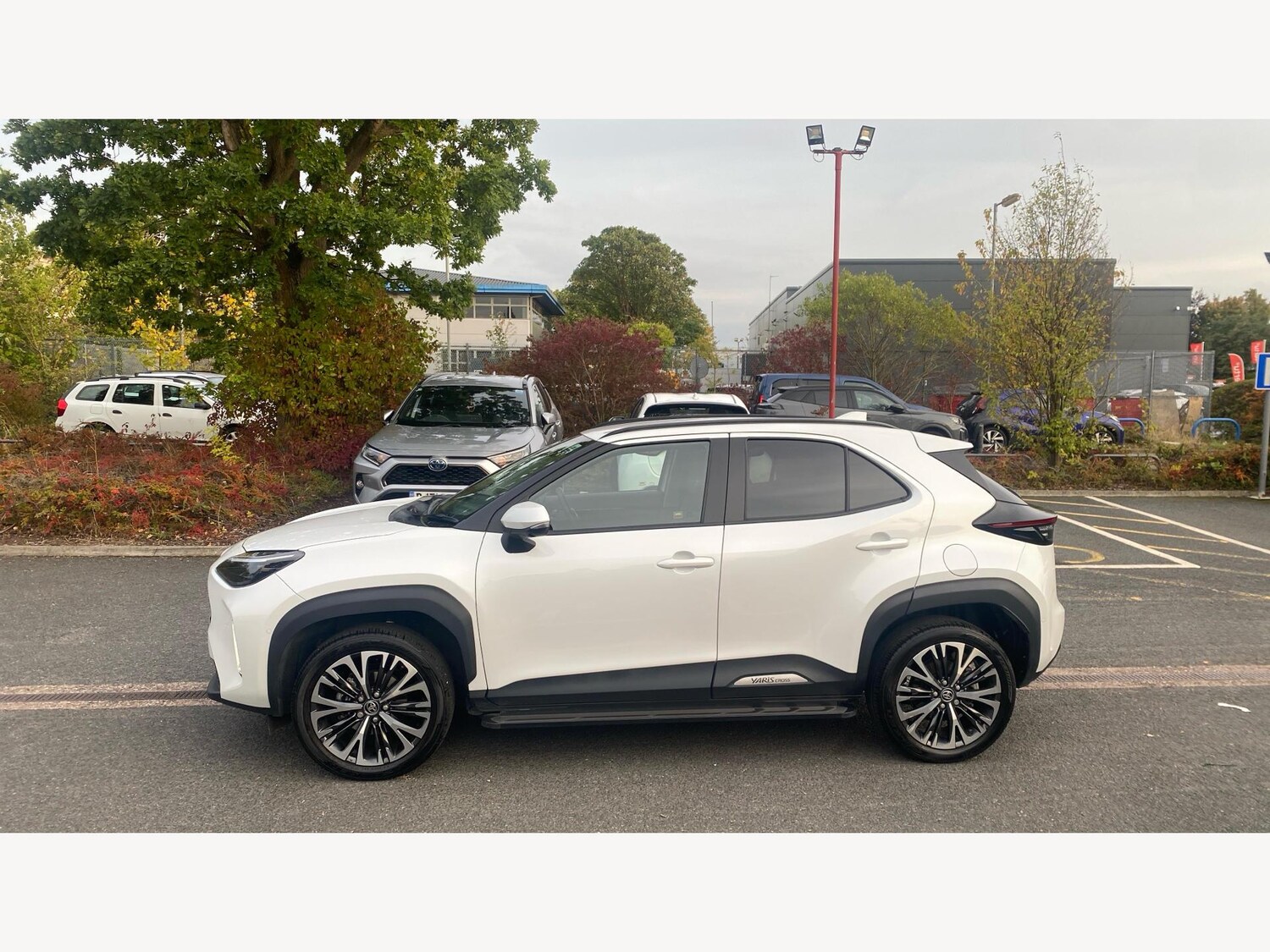 Used Toyota Yaris Cross 2023 for sale - 76295436: Photo 19