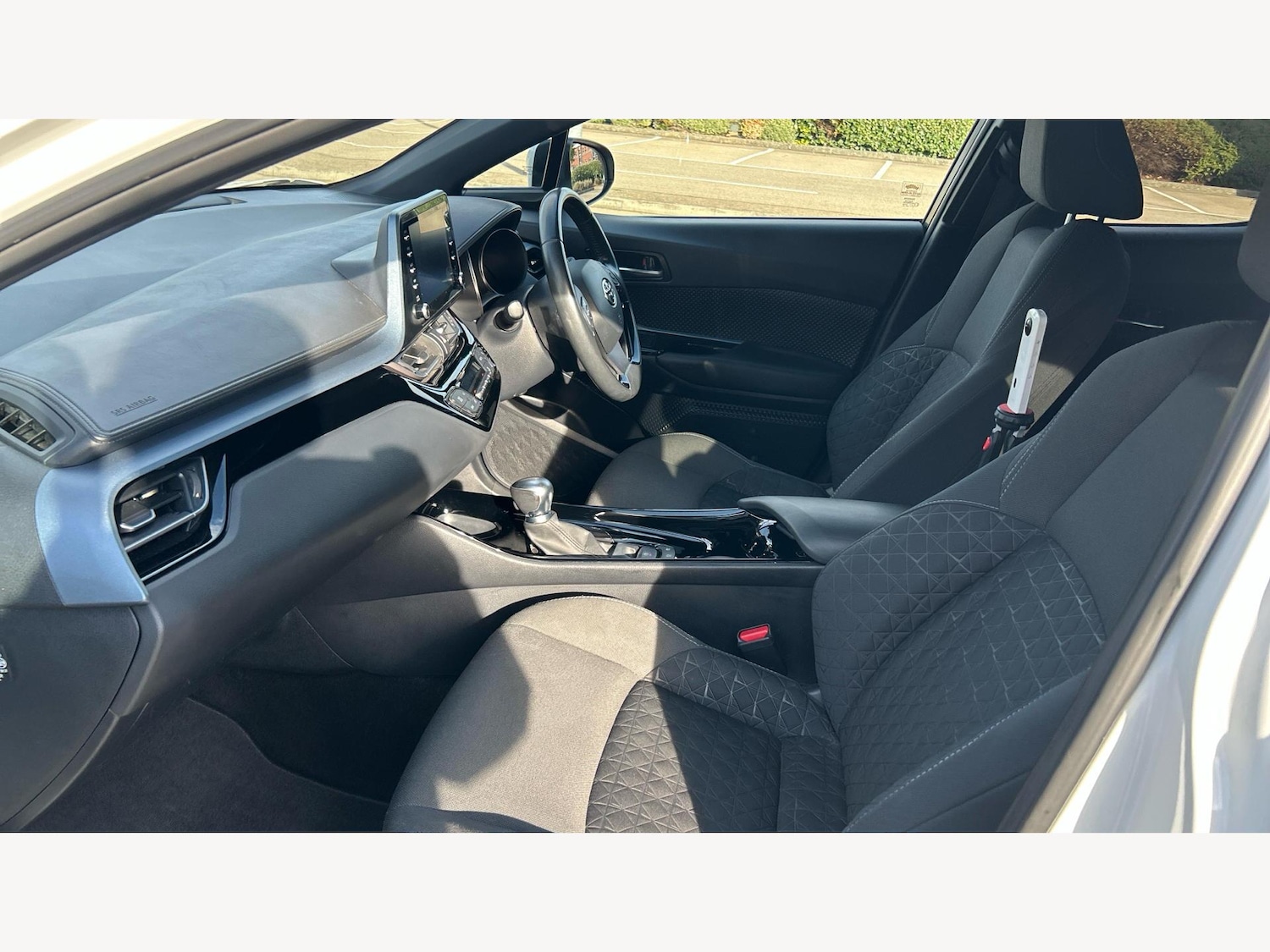 Used Toyota C-HR 2022 for sale - 76259281: Photo 12