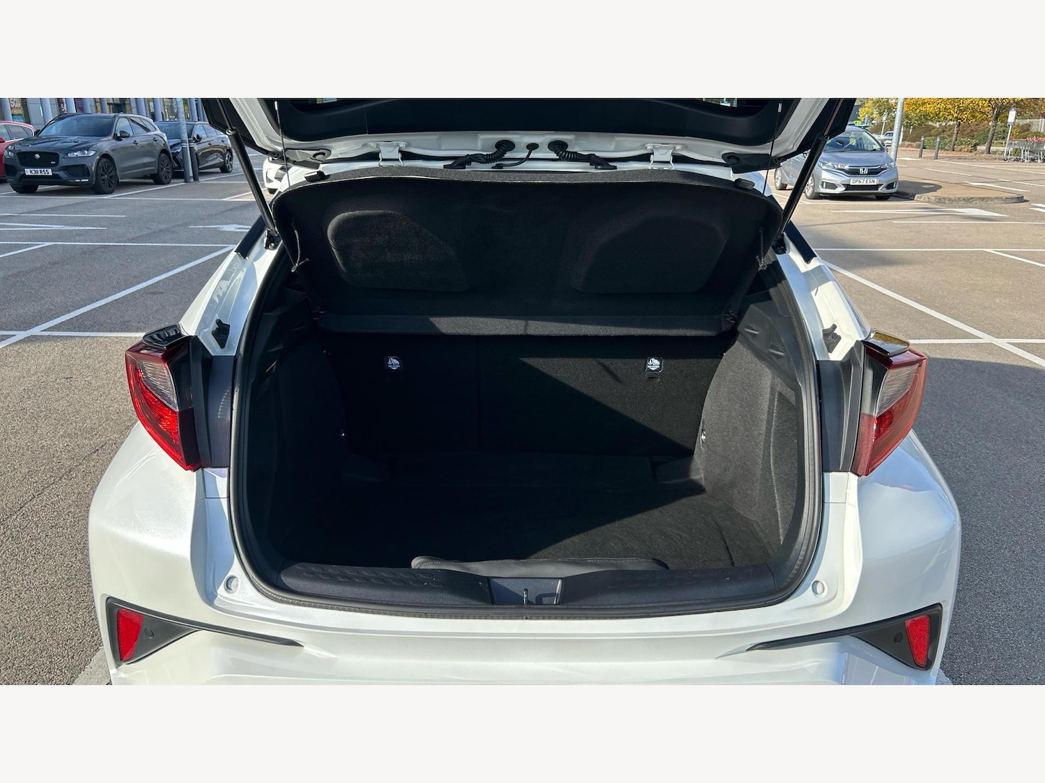 Used Toyota C-HR 2022 for sale - 76259281: Photo 16