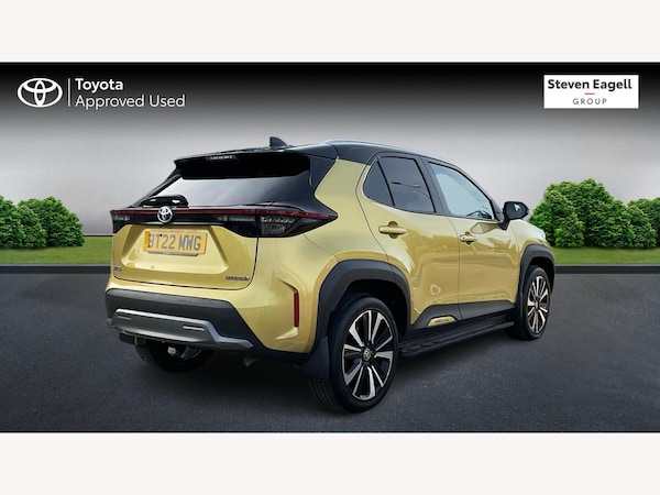 Used Toyota Yaris Cross 2022 for sale - 76083942: Photo 2