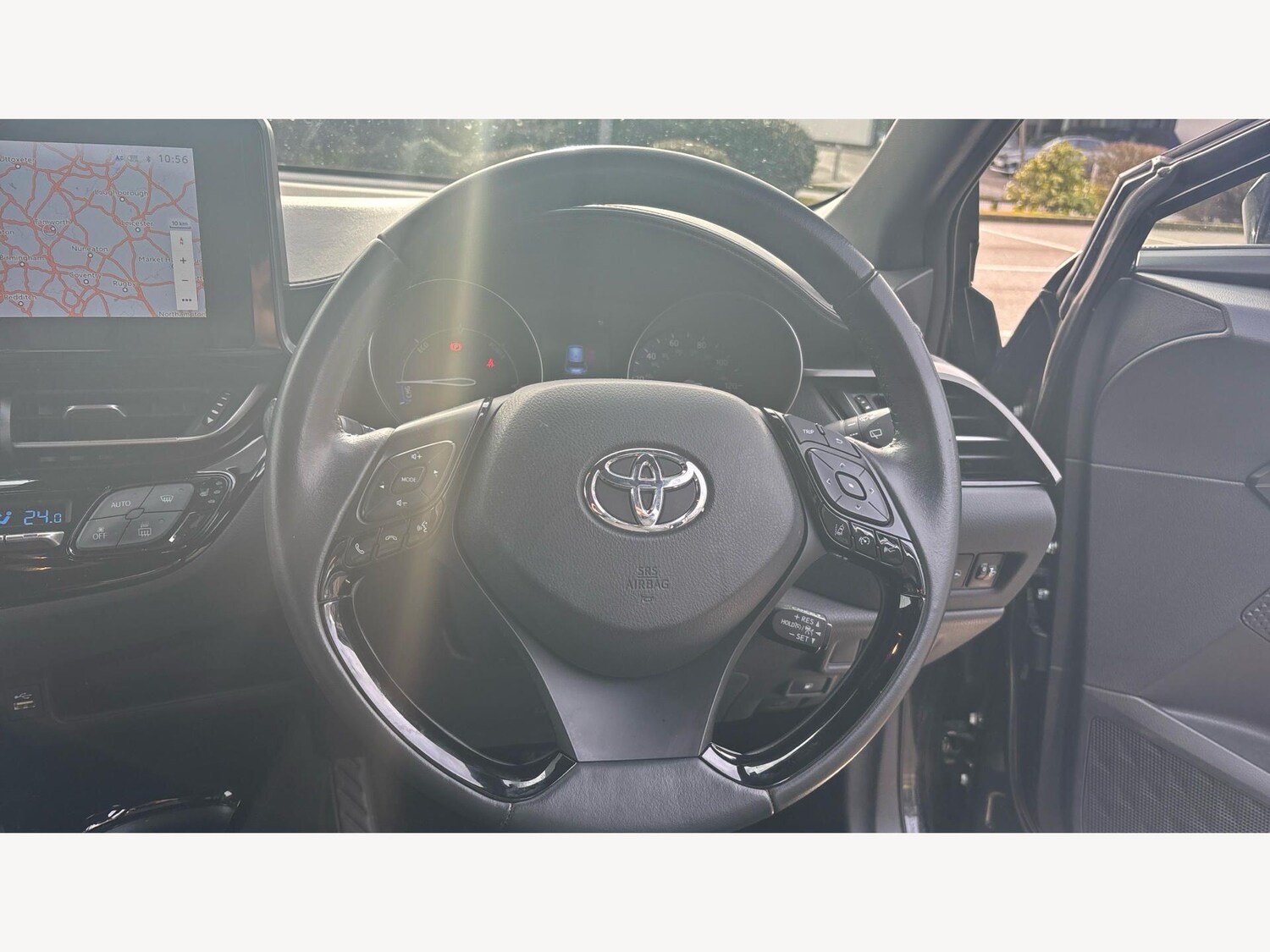 Used Toyota C-HR 2022 for sale - 77658819: Photo 10