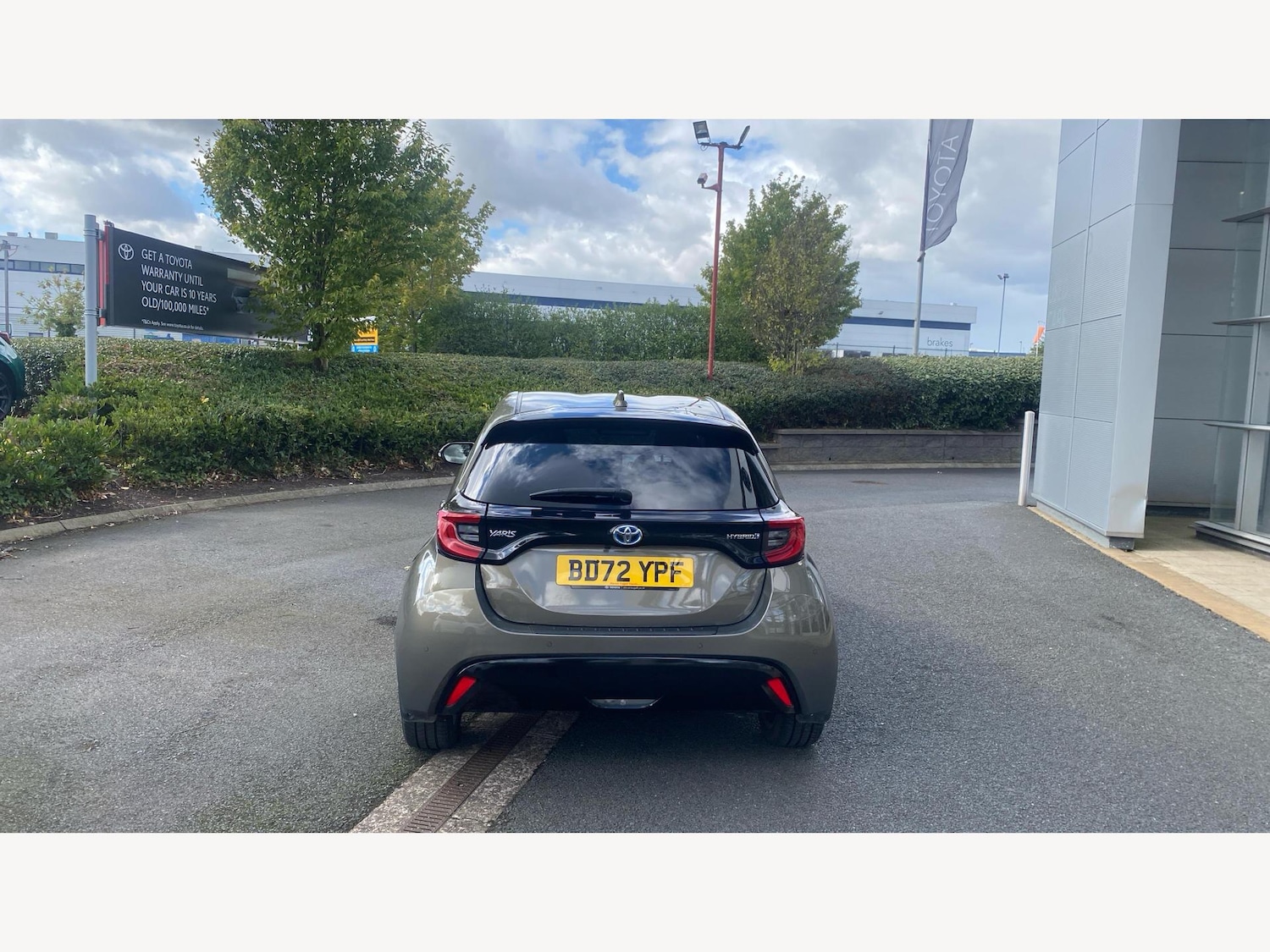 Vehicle 21