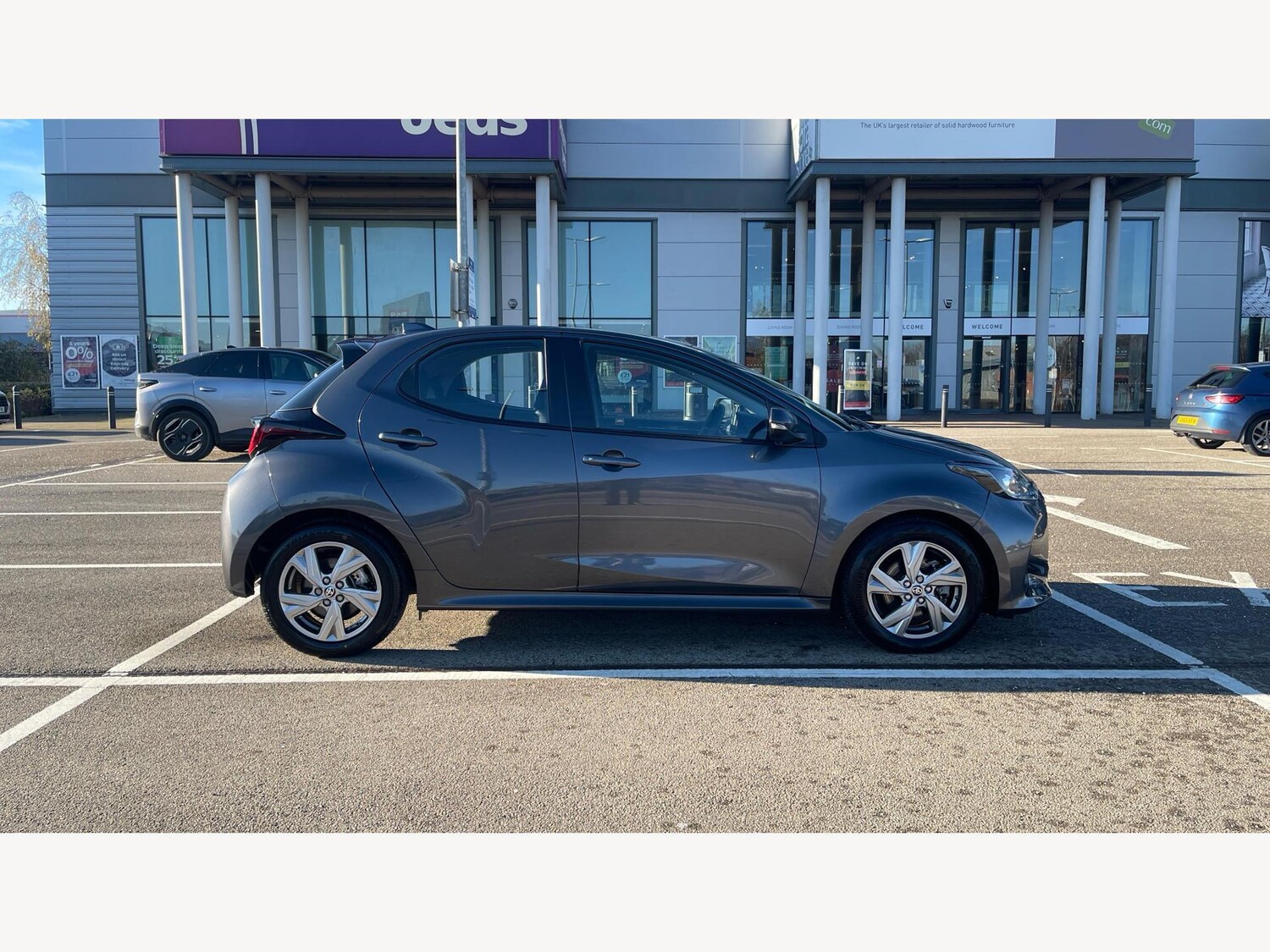 Used Toyota Yaris for sale - 77216186: Photo 18