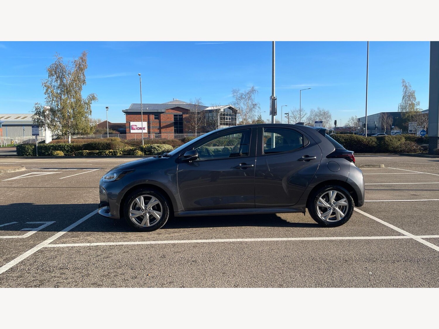 Used Toyota Yaris for sale - 77216186: Photo 19