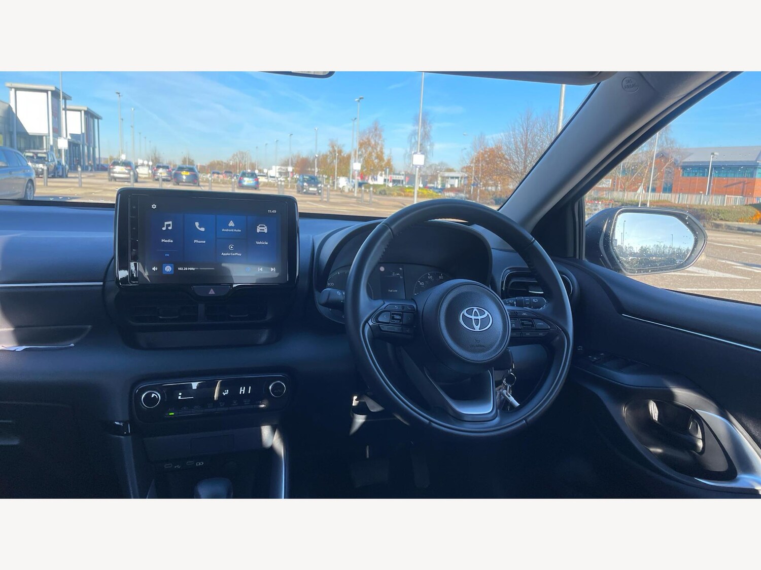 Used Toyota Yaris for sale - 77216186: Photo 8