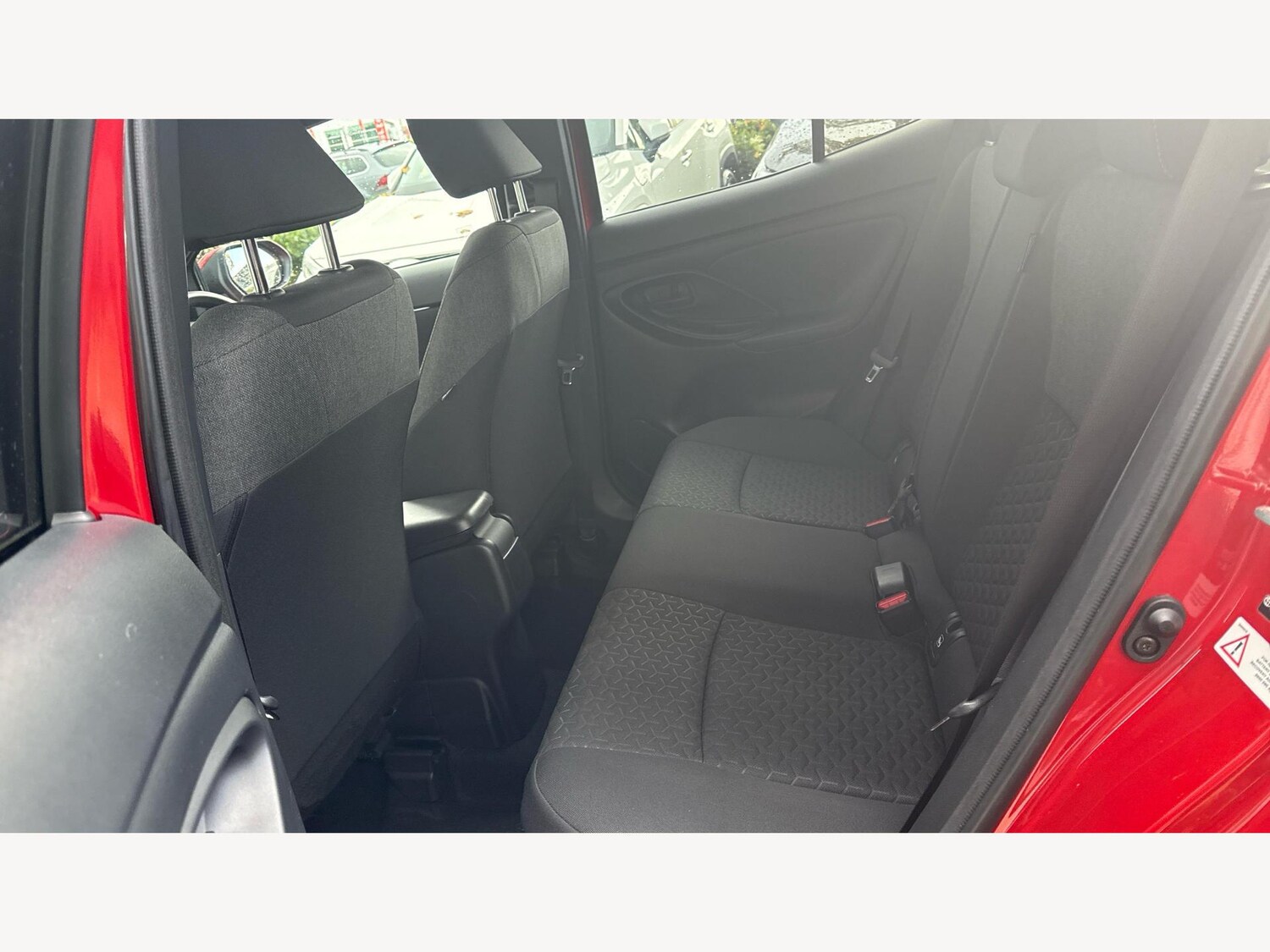 Used Toyota Yaris Cross 2023 for sale - 76388321: Photo 15