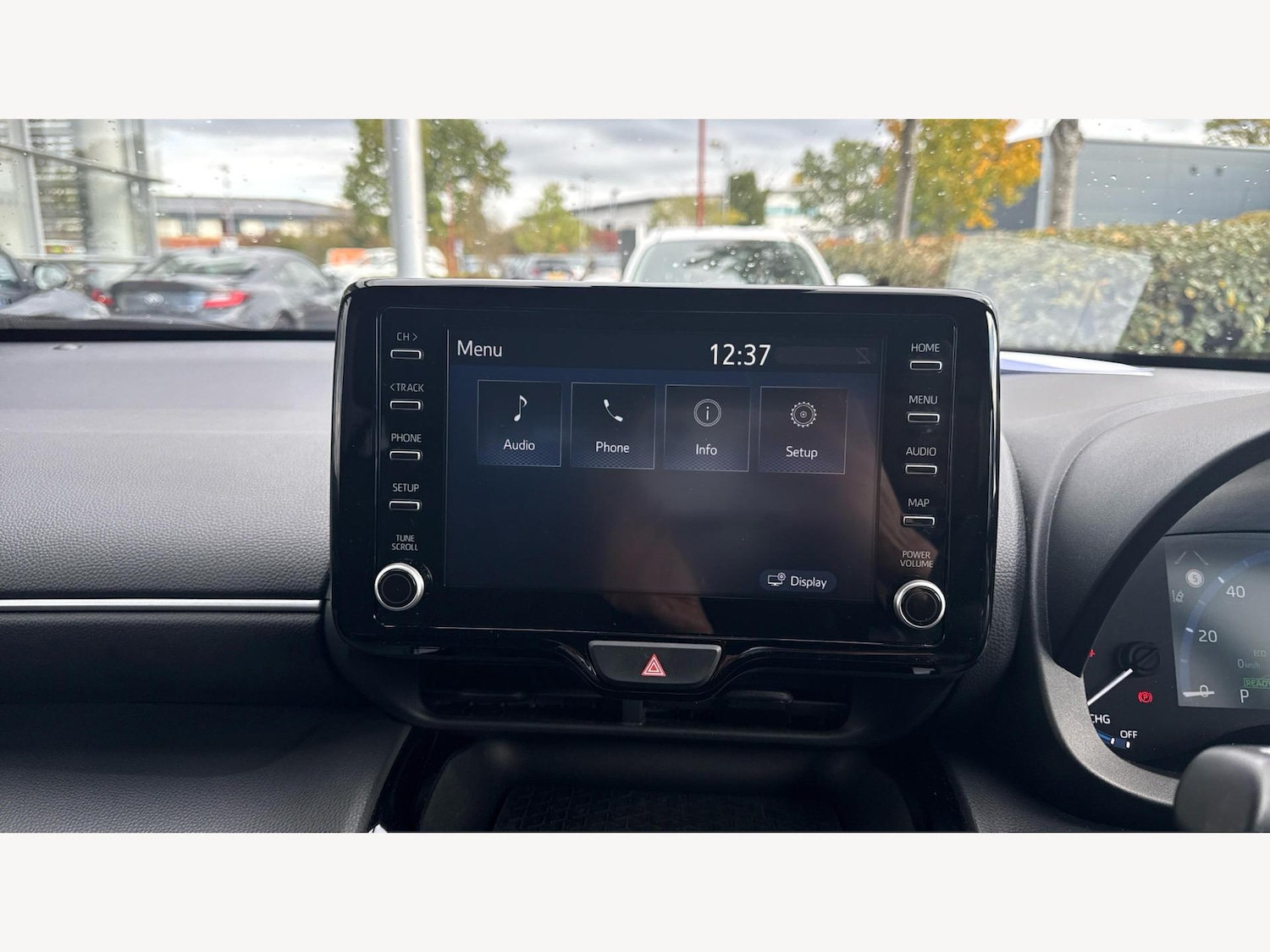 Used Toyota Yaris Cross 2023 for sale - 76388321: Photo 9