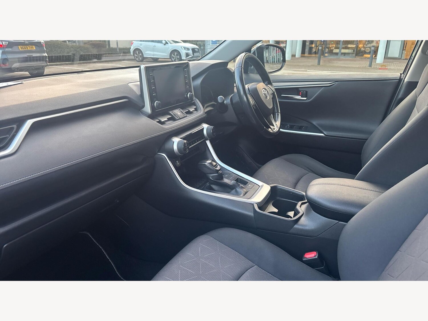 Used Toyota RAV4 2019 for sale - 77215950: Photo 12