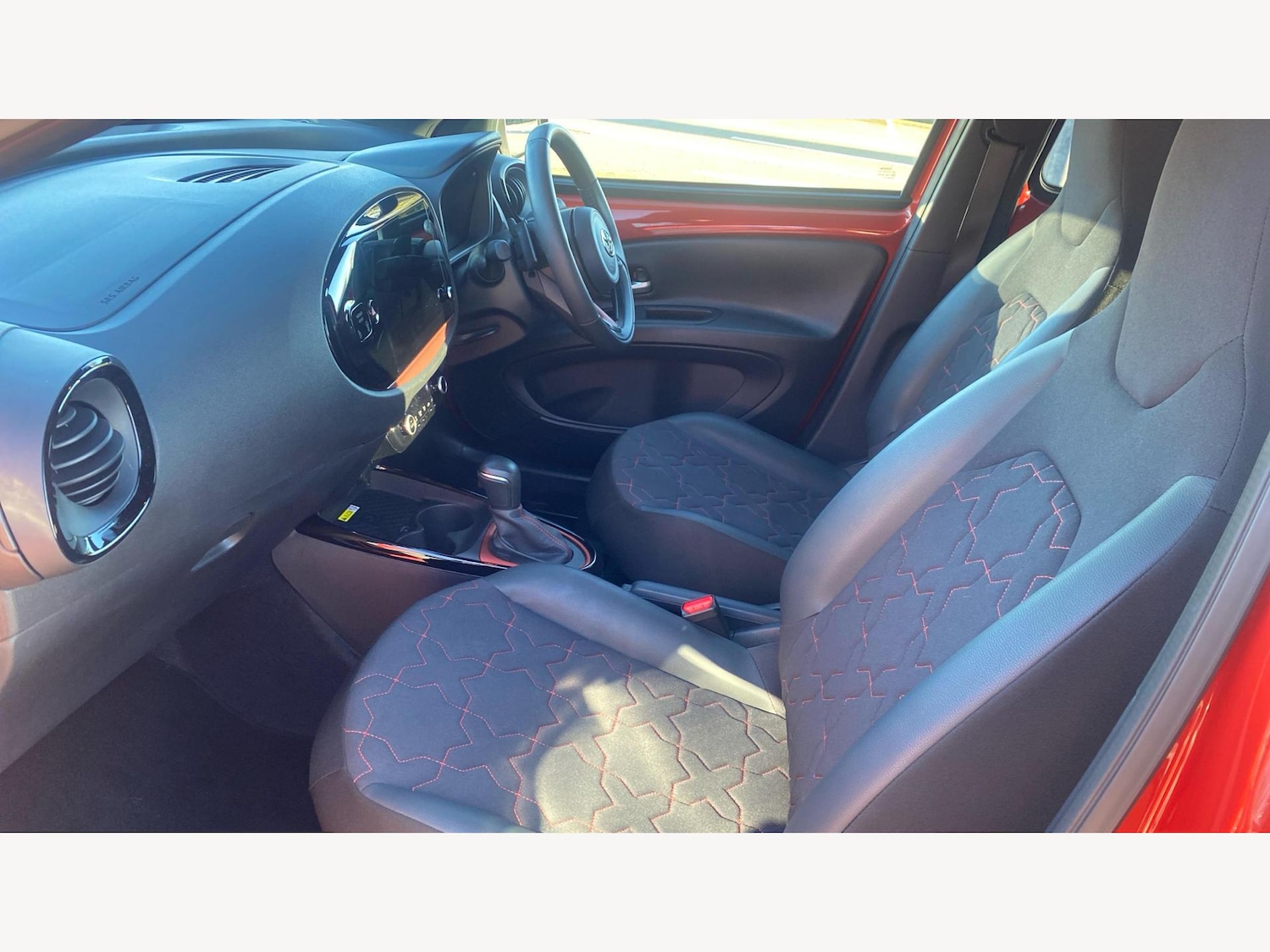 Used Toyota Aygo X for sale - 76727942: Photo 12