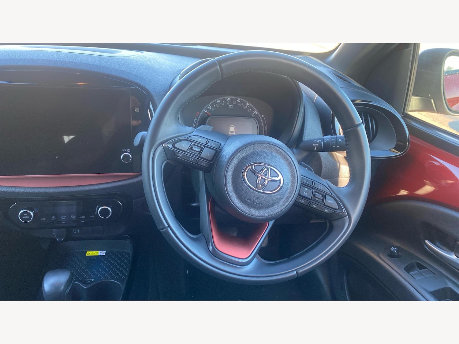 Used Toyota Aygo X for sale - 76727942: Photo 8