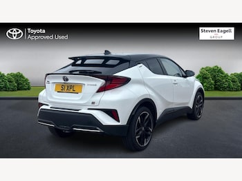 Used Toyota C-HR 2023 for sale - 78405416: Photo