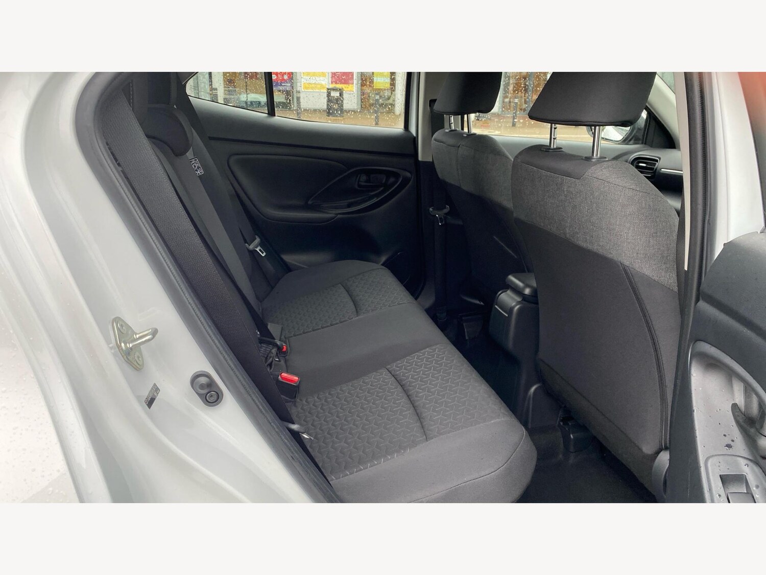 Used Toyota Yaris Cross 2023 for sale - 77479341: Photo 14