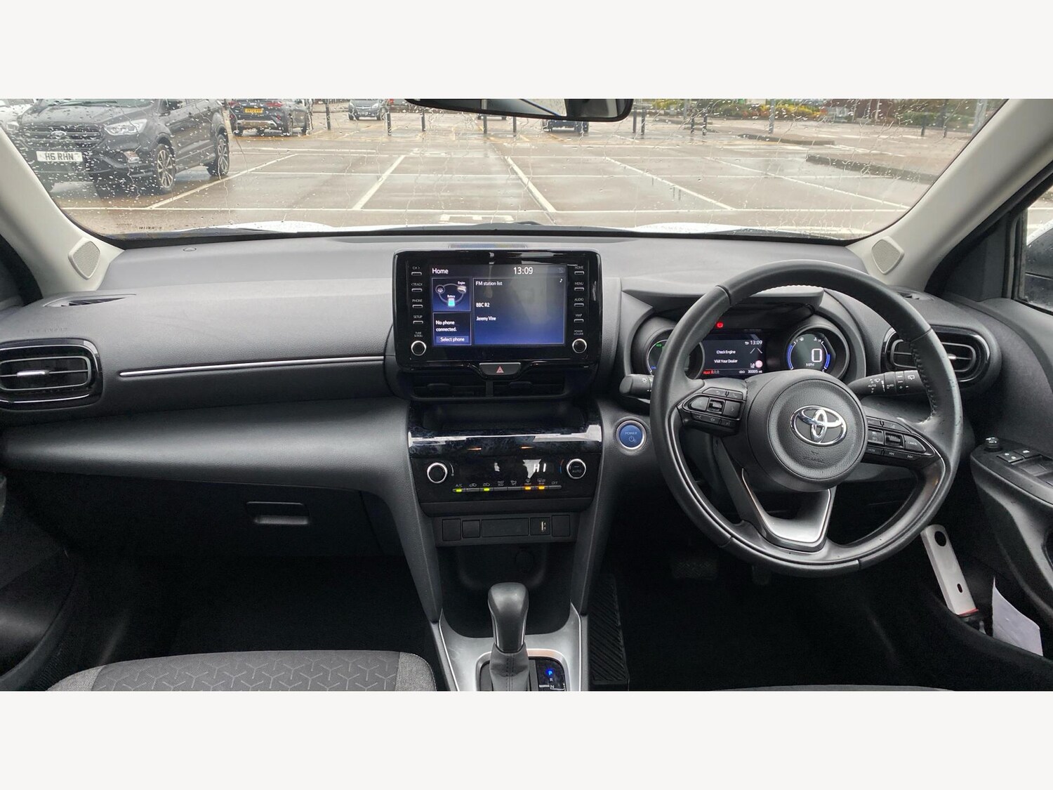 Used Toyota Yaris Cross 2023 for sale - 77479341: Photo 7