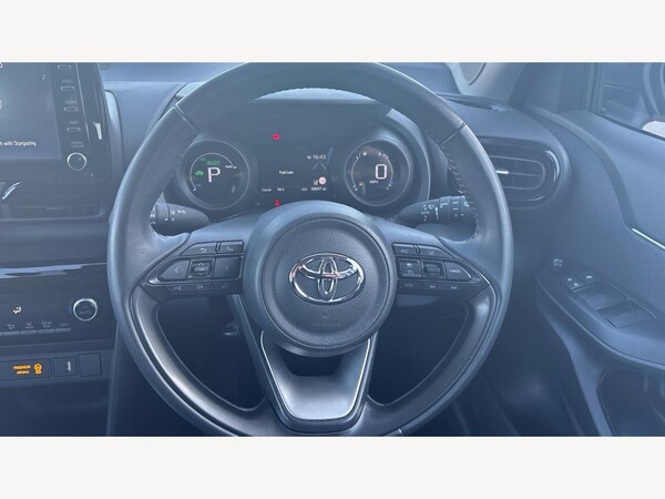 Used Toyota Yaris Cross 2023 for sale - 76158777: Photo 10