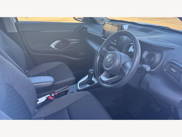 Used Toyota Yaris Cross 2023 for sale - 76158777: Photo 13
