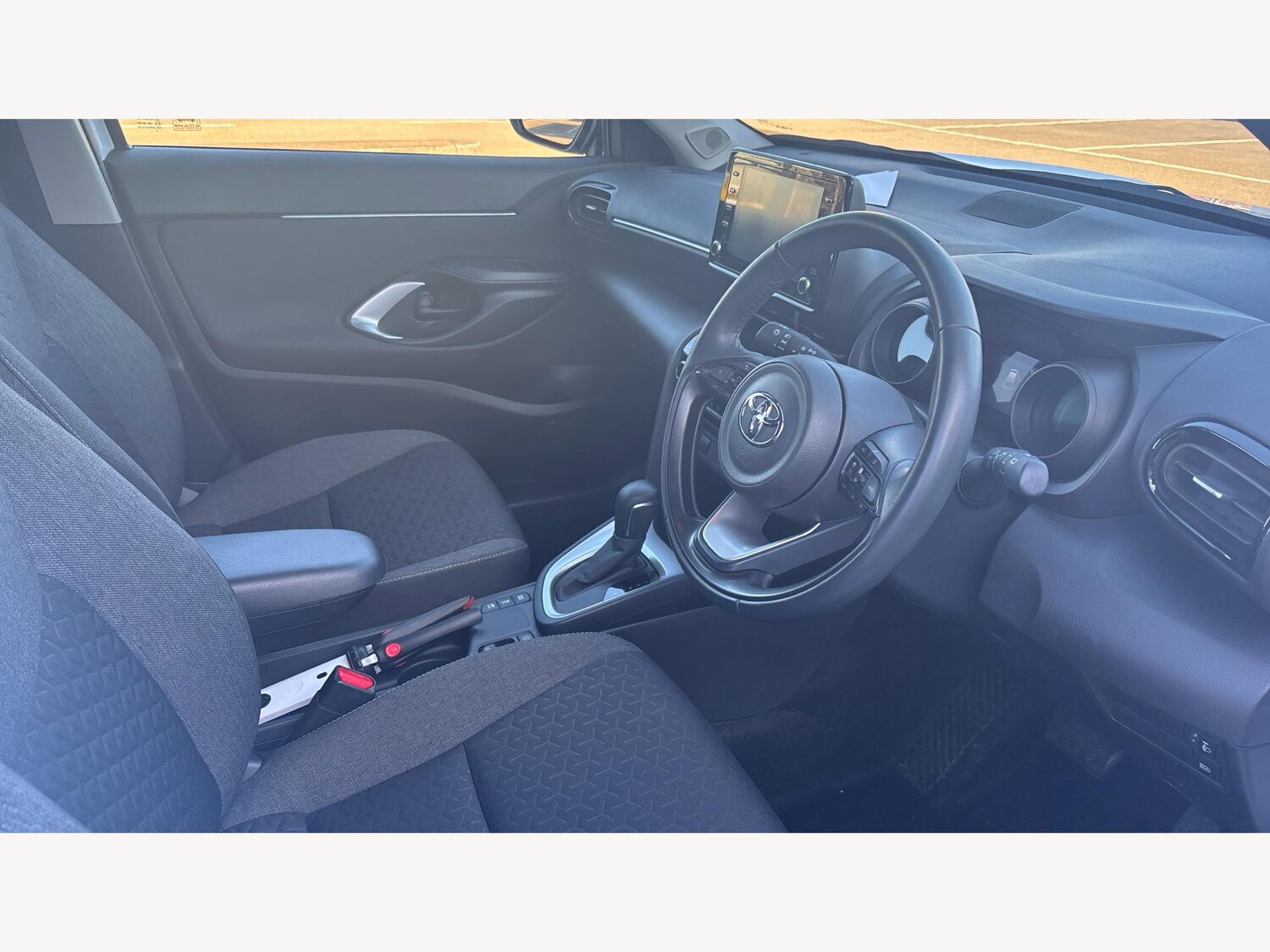 Used Toyota Yaris Cross 2023 for sale - 76158777: Photo 15
