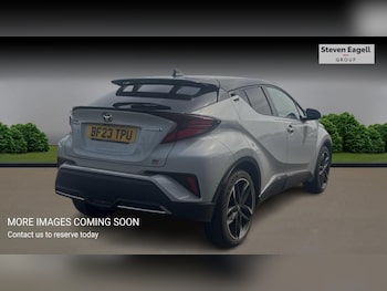 Used Toyota C-HR 2023 for sale - 78417204: Photo