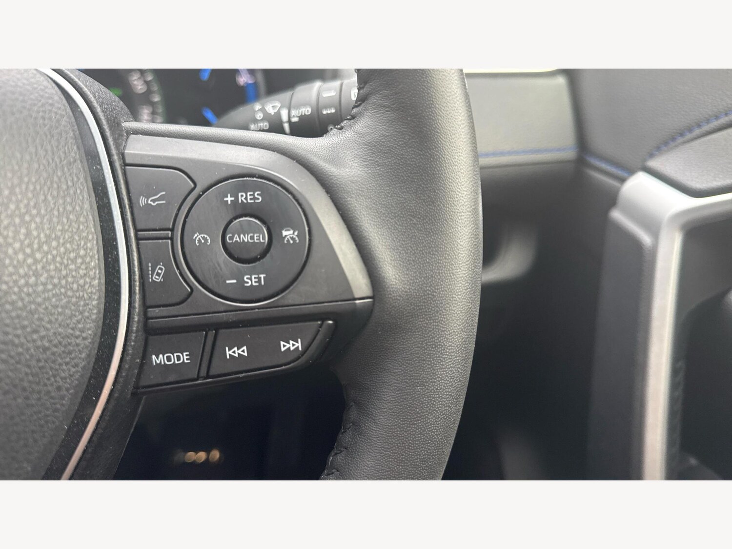 Used Toyota RAV4 2021 for sale - 77290991: Photo 24