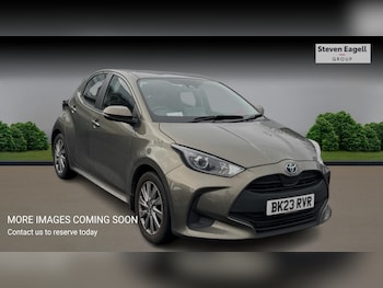 Used Toyota Yaris 2023 for sale - 77469301: Photo