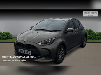 Used Toyota Yaris 2023 for sale - 77469301: Photo