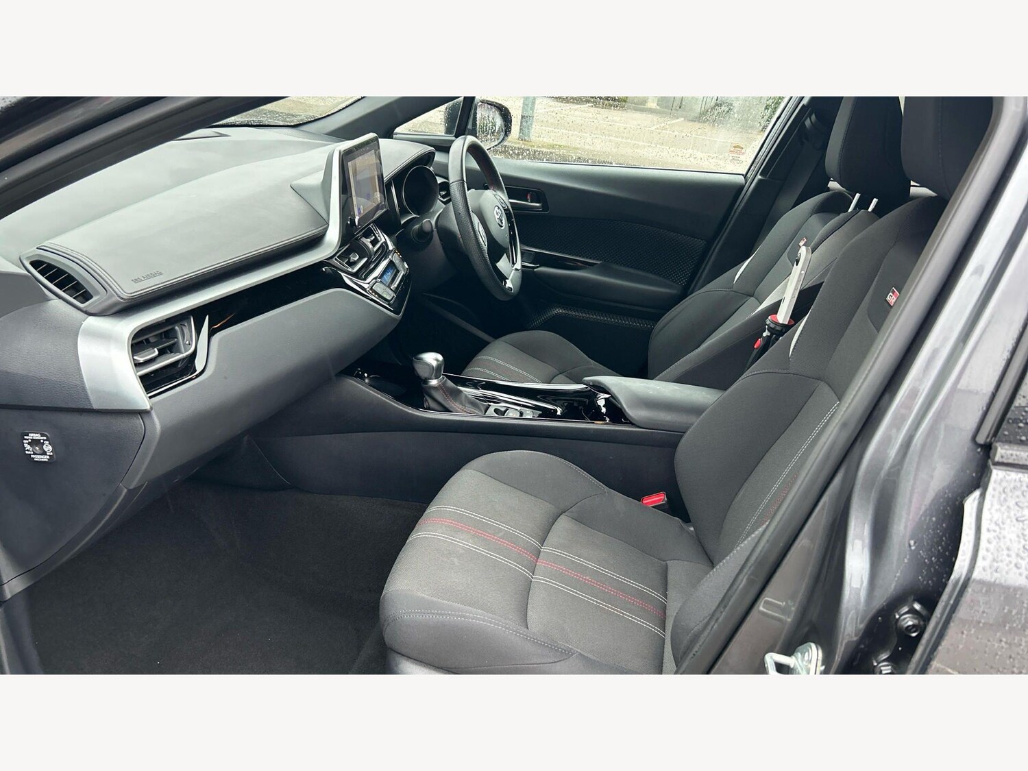 Used Toyota C-HR for sale - 77646997: Photo 12