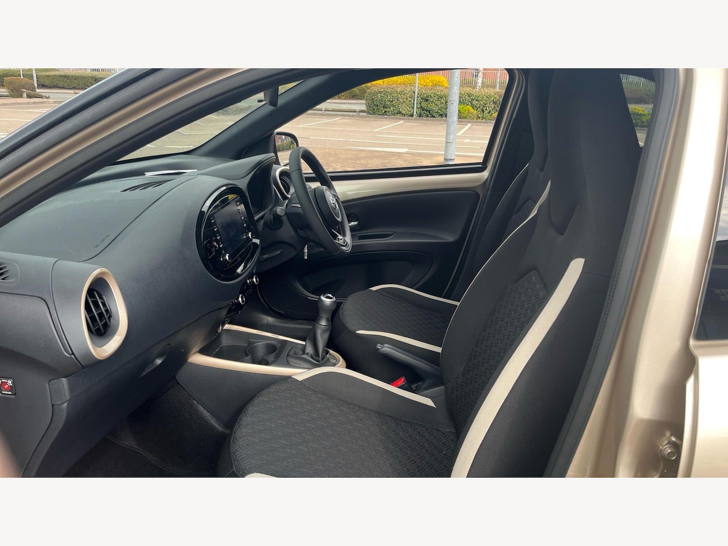 Used Toyota Aygo X 2022 for sale - 78185303: Photo 12