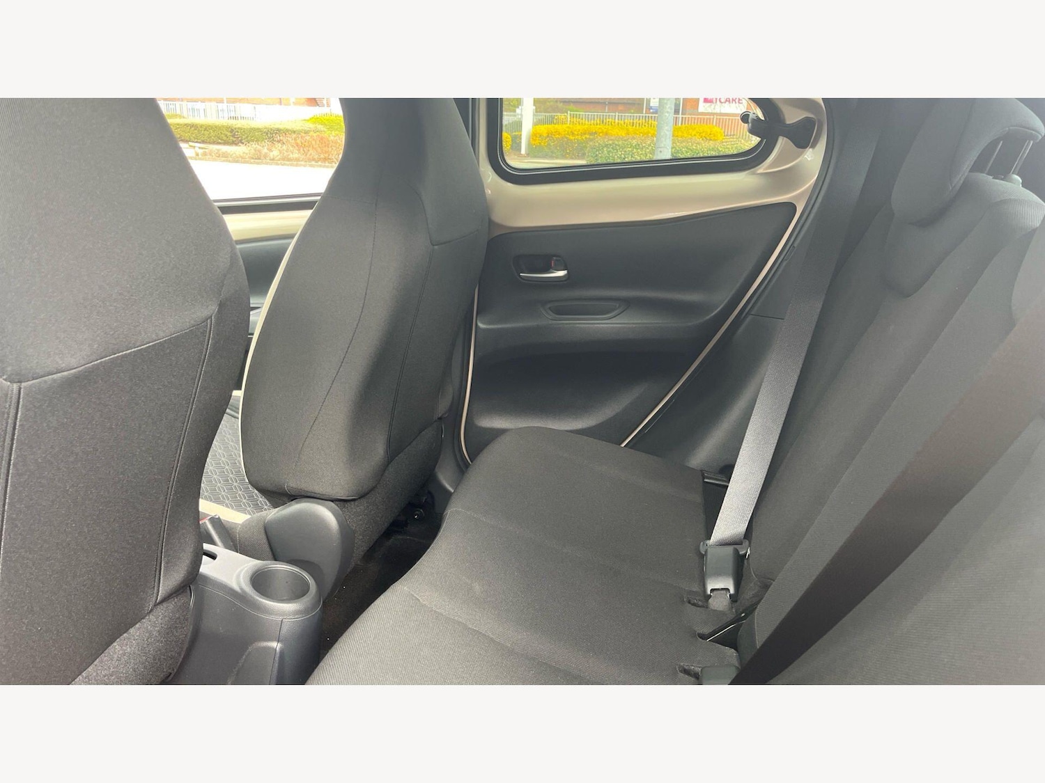 Used Toyota Aygo X 2022 for sale - 78185303: Photo 15