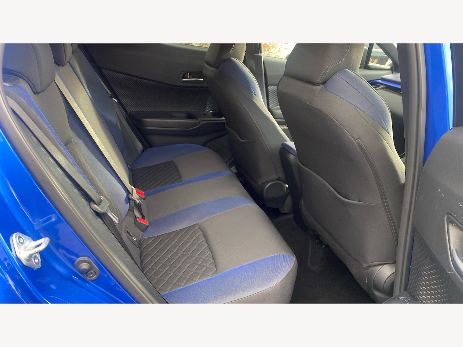 Used Toyota C-HR for sale - 76440576: Photo 14