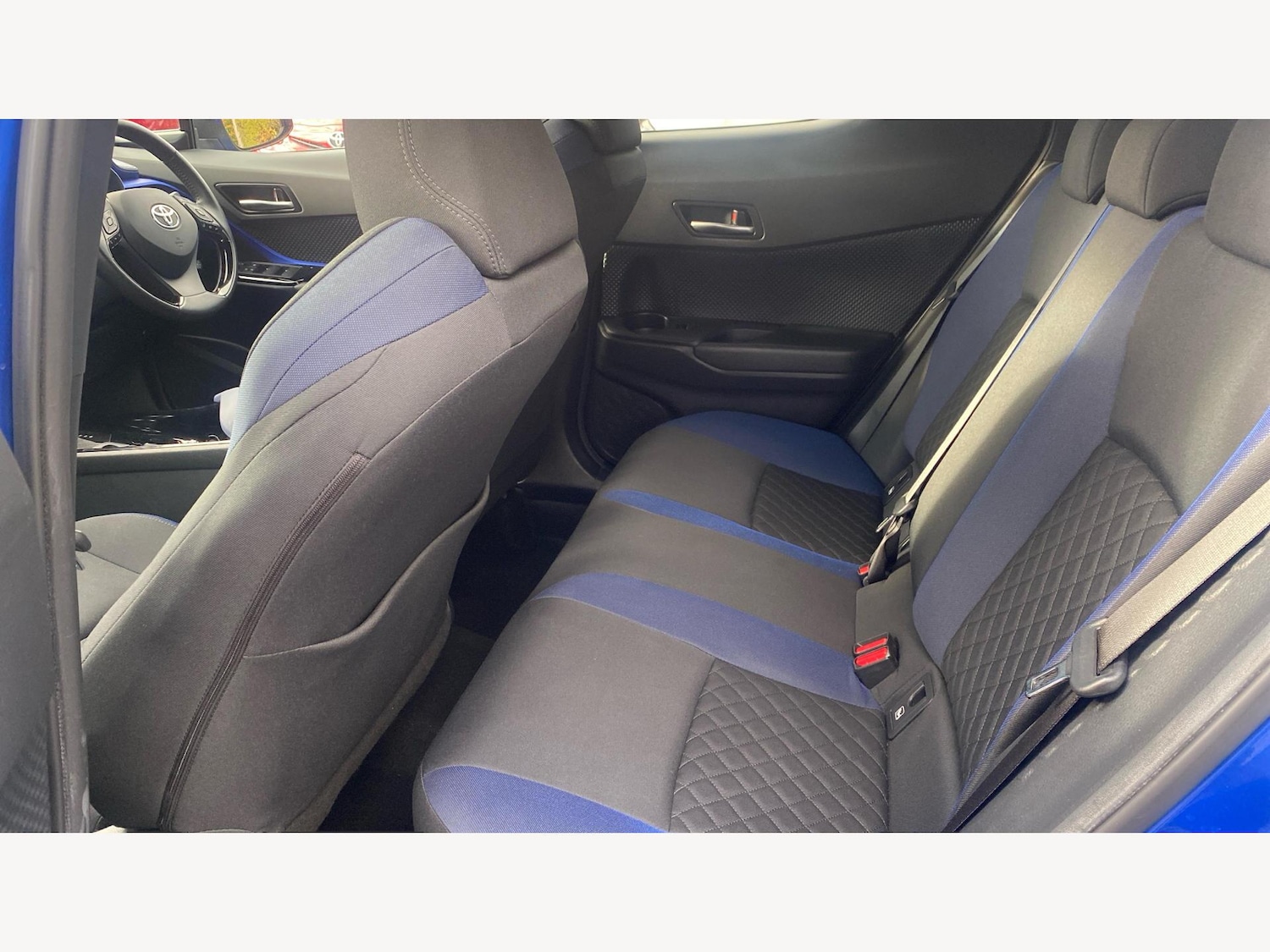 Used Toyota C-HR for sale - 76440576: Photo 15