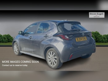 Used Toyota Yaris 2024 for sale - 77909145: Photo