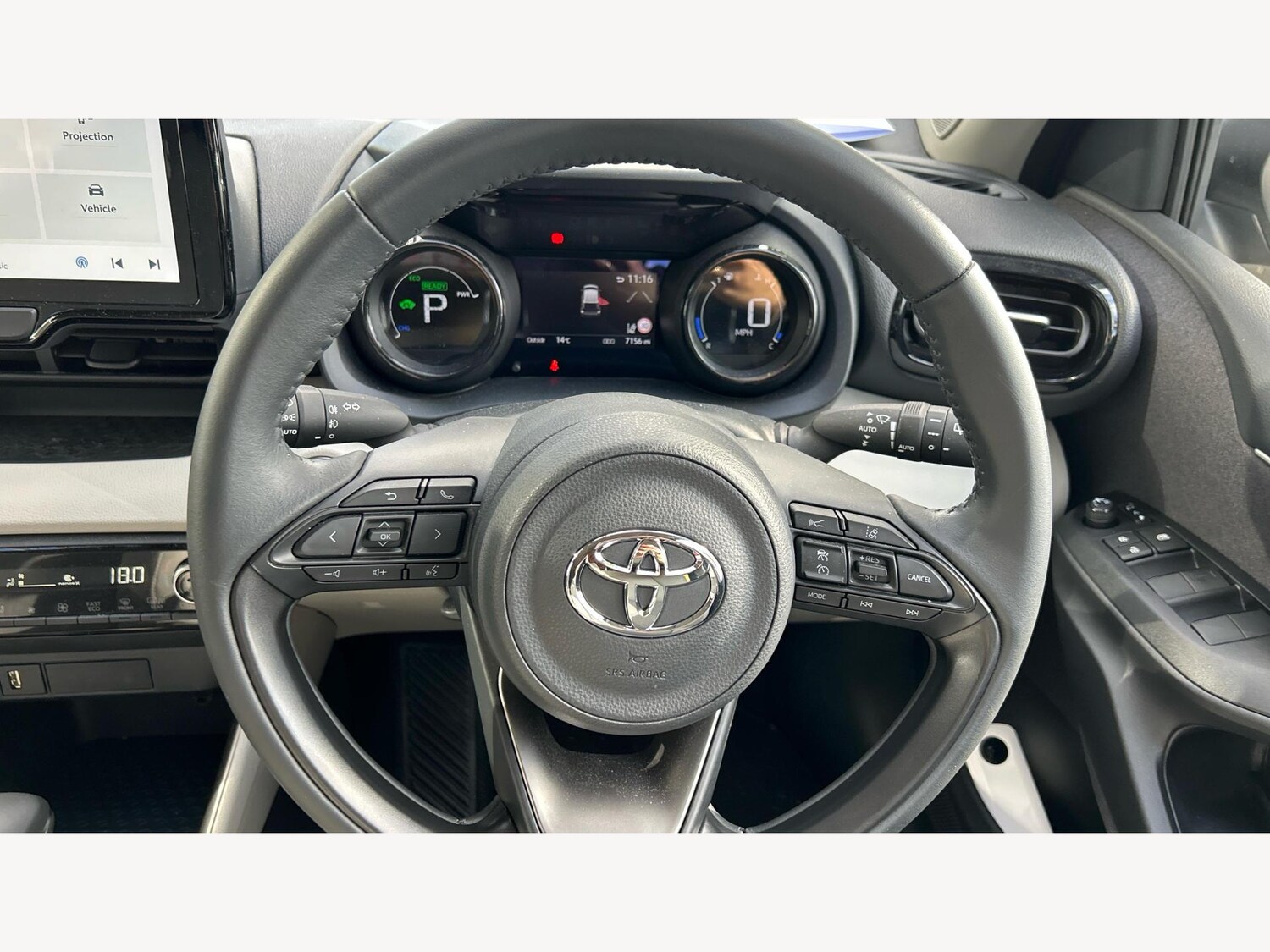 Used Toyota Yaris 2023 for sale - 76389355: Photo 10