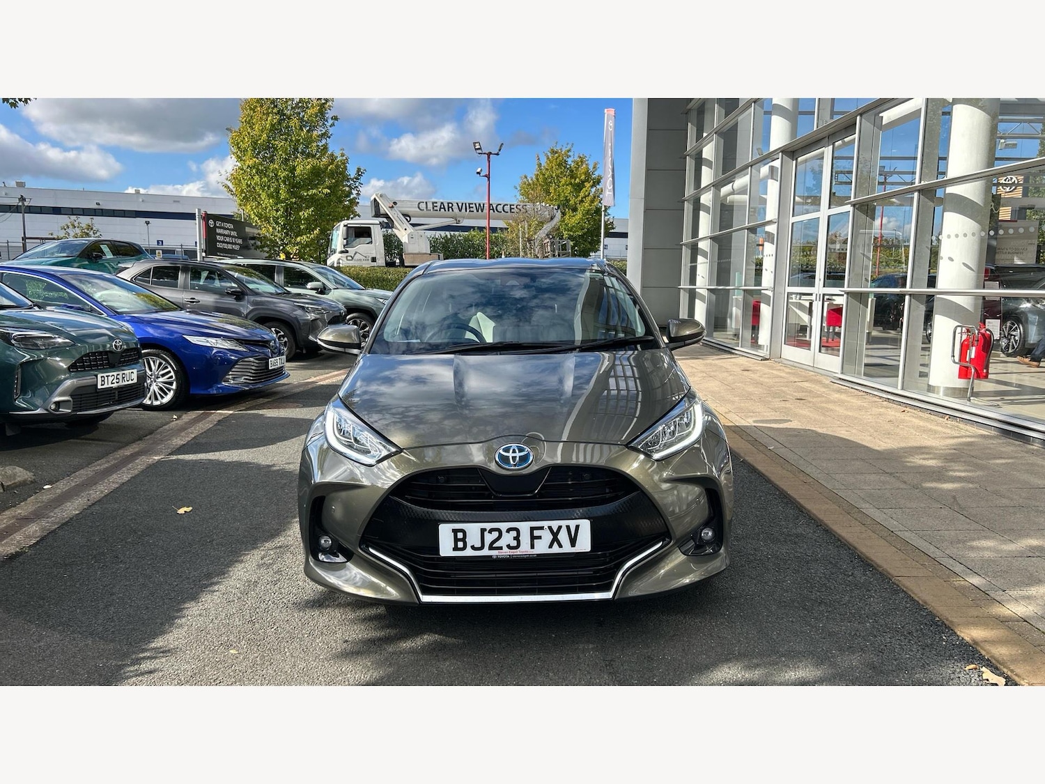 Used Toyota Yaris 2023 for sale - 76389355: Photo 17