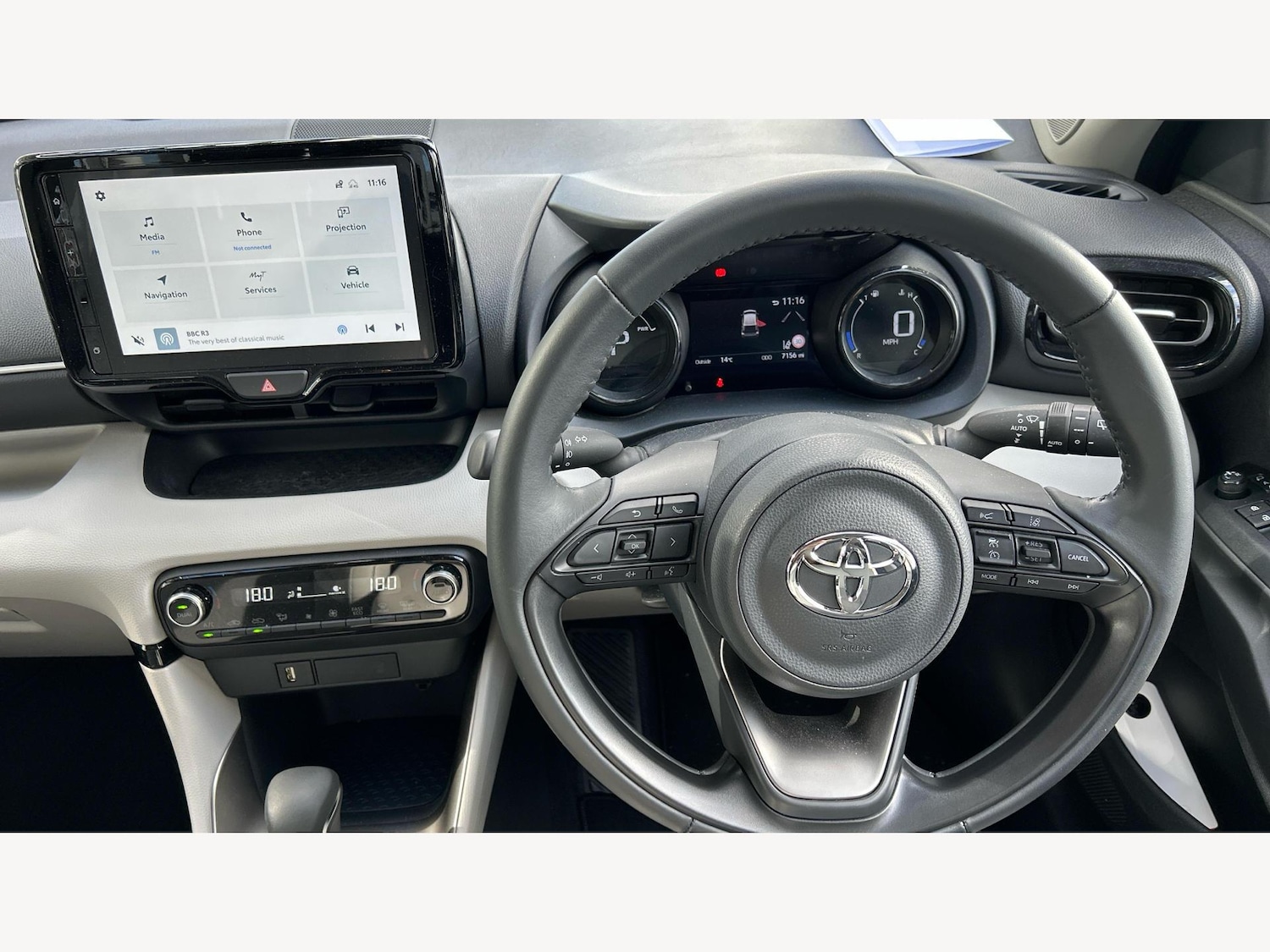 Used Toyota Yaris 2023 for sale - 76389355: Photo 8