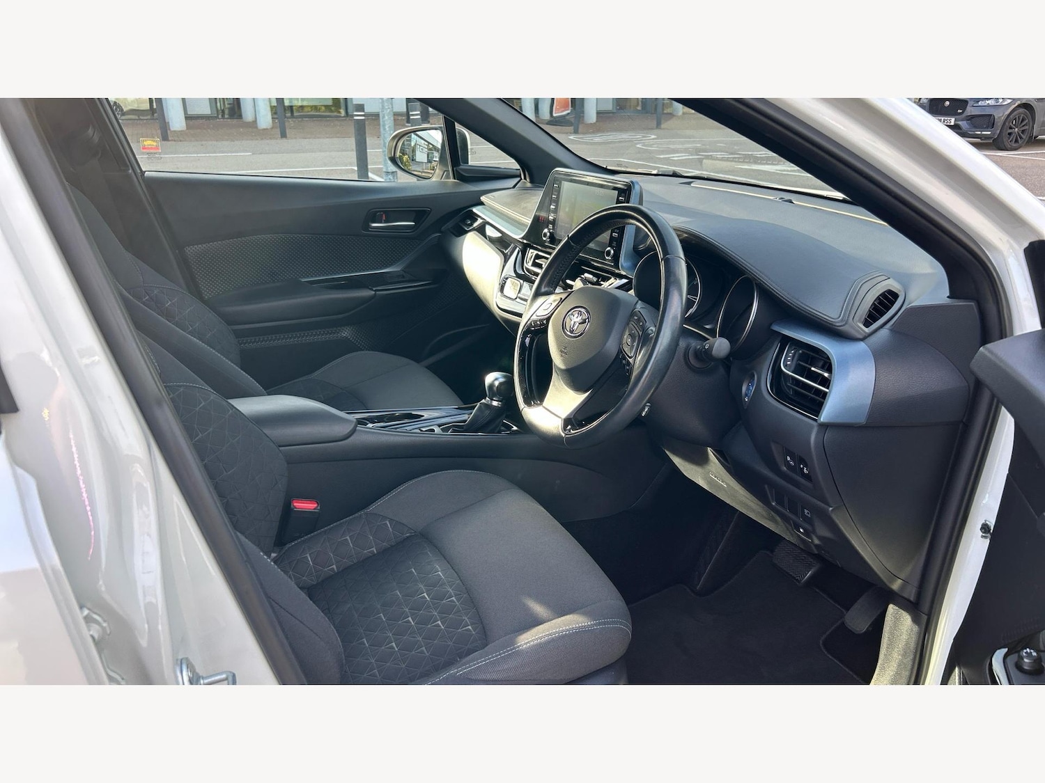 Used Toyota C-HR 2022 for sale - 77290846: Photo 13