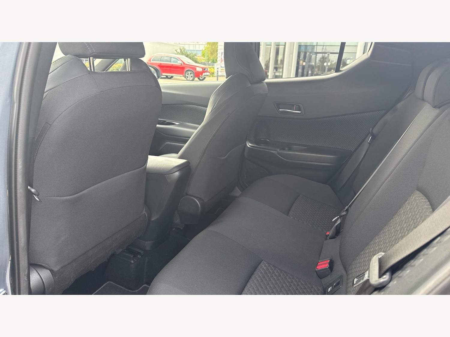 Used Toyota C-HR 2023 for sale - 76158588: Photo 15