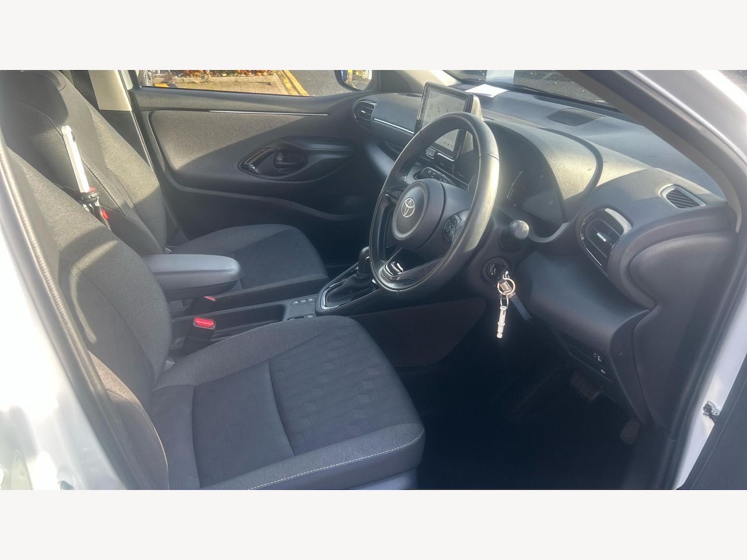Used Toyota Yaris 2024 for sale - 77255234: Photo 13