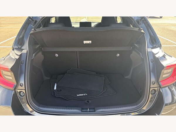 Used Toyota Yaris 2024 for sale - 76201223: Photo 16