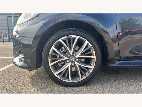 Used Toyota Yaris 2024 for sale - 76201223: Photo 20