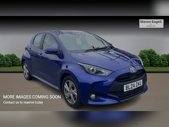 Used Toyota Yaris 2024 for sale - 77808812: Photo