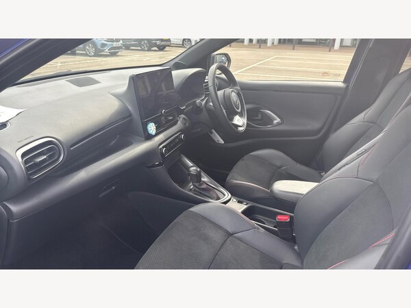 Used Toyota Yaris 2024 for sale - 75563399: Photo 12