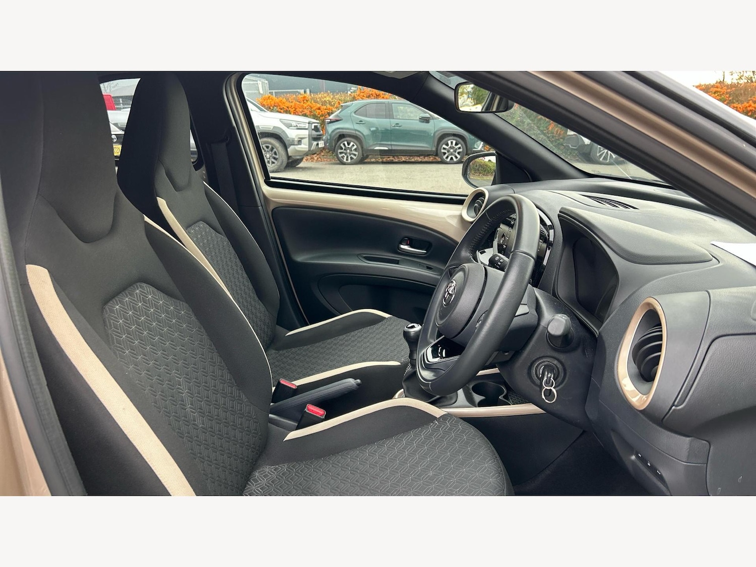 Used Toyota Aygo X 2023 for sale - 76666697: Photo 13