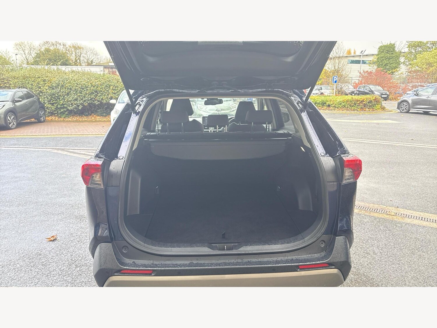 Used Toyota RAV4 for sale - 76473744: Photo 16